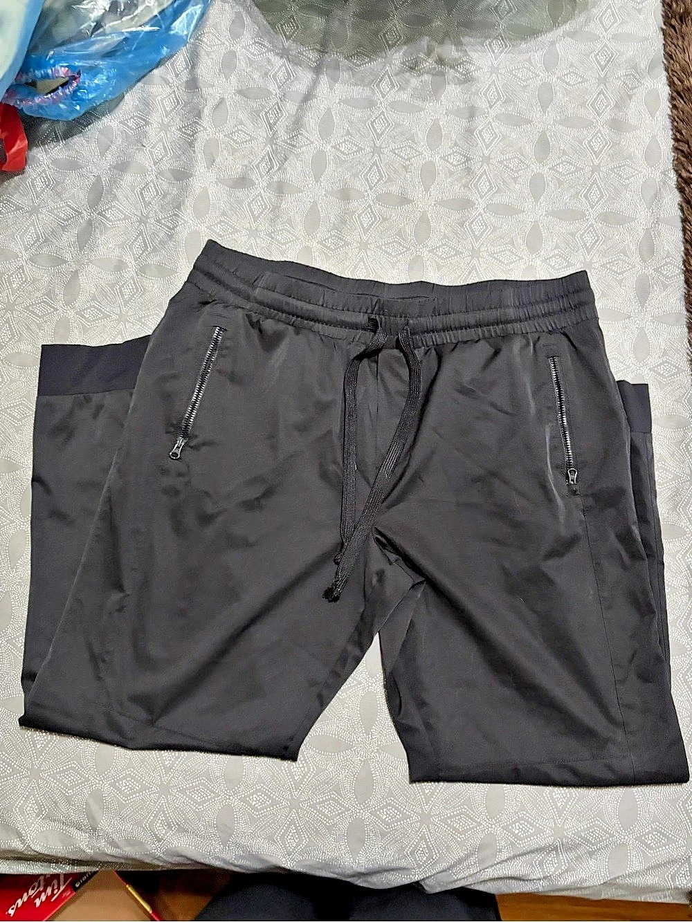 Tilley women’s Black Jogger Pants